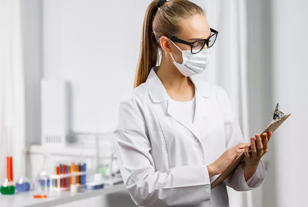 Учёные нашли связь между гибкостью и энергией органических кристаллов