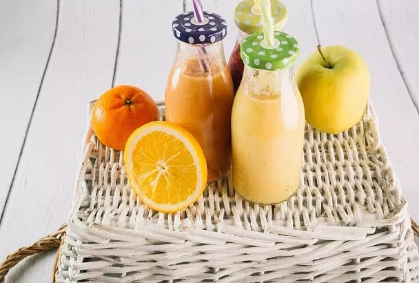 Как бы не пожалеть: почему свежевыжатый сок - не панацея от всех проблем со здоровьем