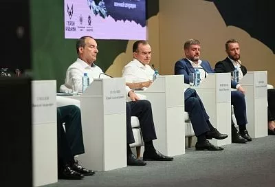 Губернатор Вениамин Кондратьев встретился с финалистами проекта «Герои Кубани»