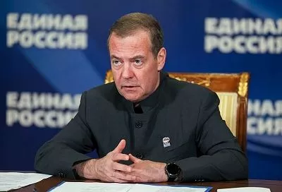 Дмитрий Медведев: «При поддержке «Единой России» модернизируют более 17 тысяч почтовых отделений»