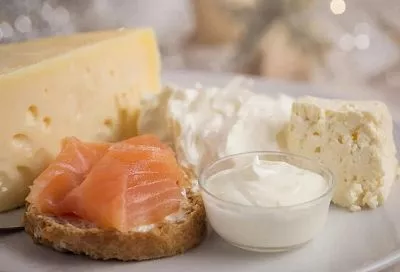 Домашняя намазка для бутербродов и канапе: бюджетная, вкусная и стойкая — от маскарпоне до творога