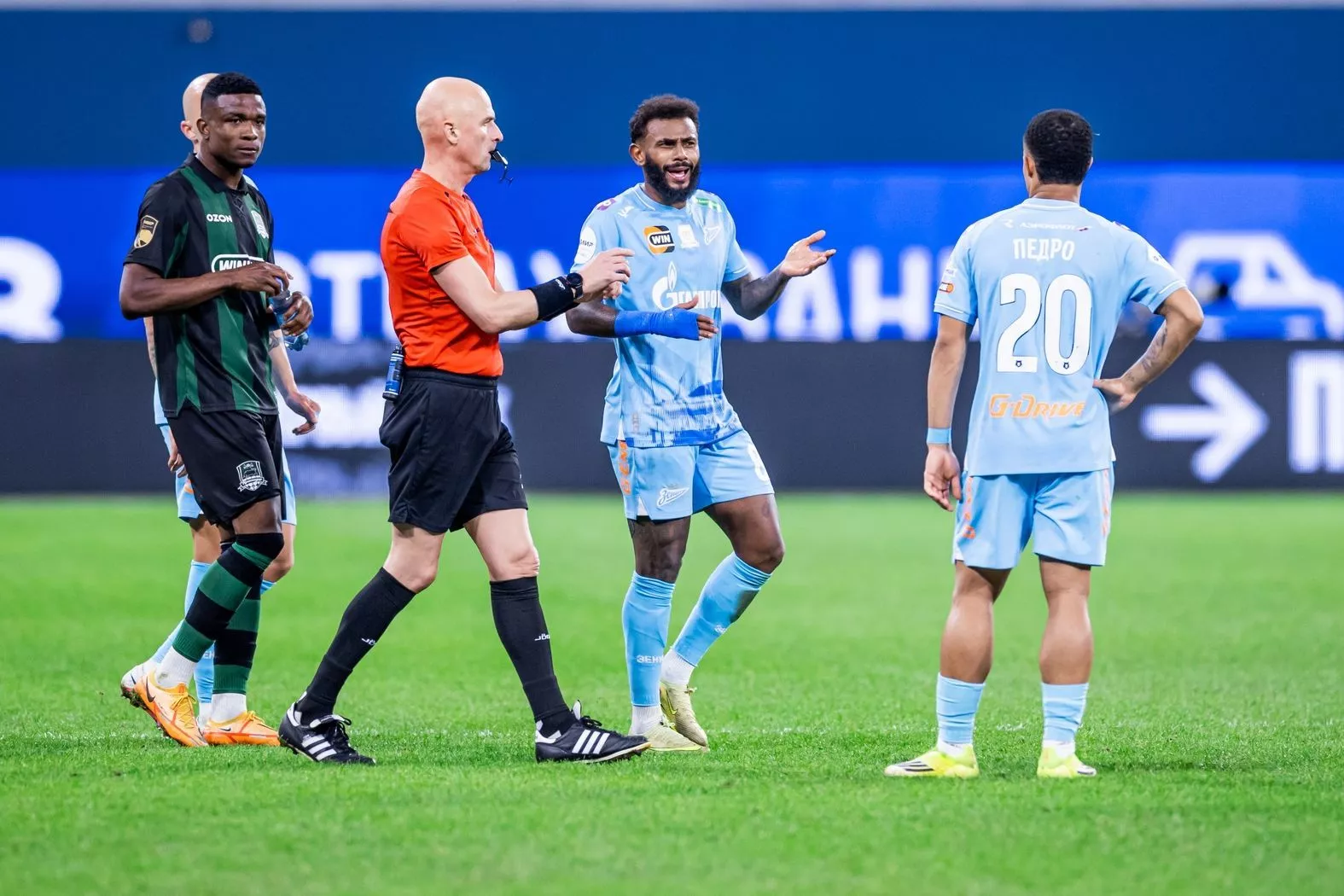 ЭСК признала ошибочным удаление Педро в матче «Зенит» — «Краснодар»  