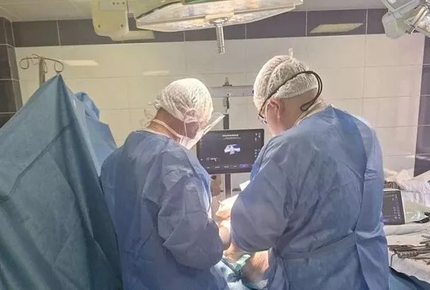 Ювелирную операцию по замене поврежденного участка коленного сустава выполнили врачи в Новороссийске