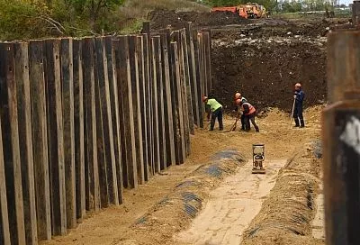 Строительство ливневки в районе Немецкой деревни в Краснодаре завершат к концу года
