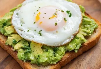 О таком завтраке можно только мечтать: готовлю за 8 минут — семья в восторге и просит добавки