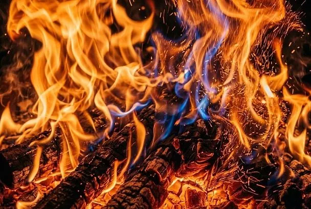Число жертв пожара в Бангкоке увеличилось до 28 человек