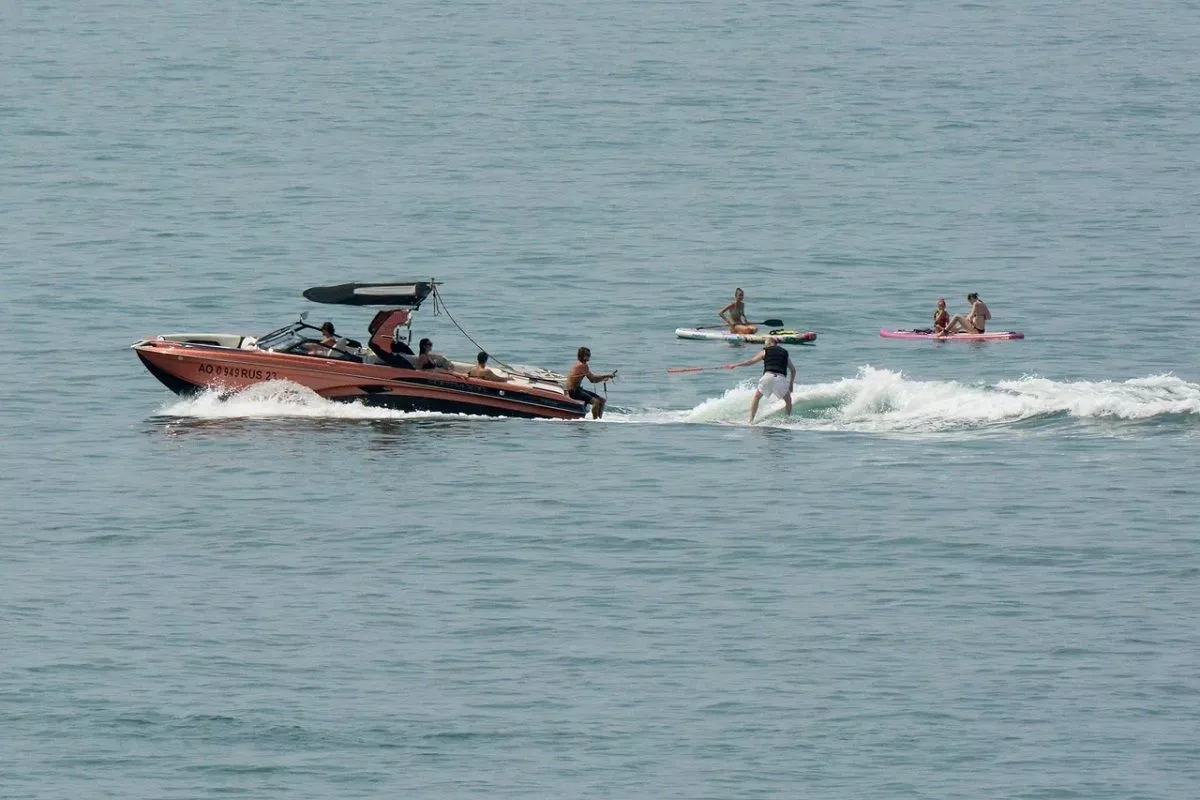 На каких курортах Краснодарского края самая теплая вода в Черном море