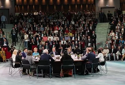 Губернатор Вениамин Кондратьев принял участие в главной стратегической сессии международного форума «Биопром» в Геленджике