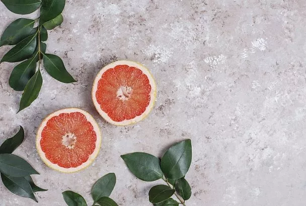 Фрукт против лекарств: какие продукты нельзя принимать с лекарством