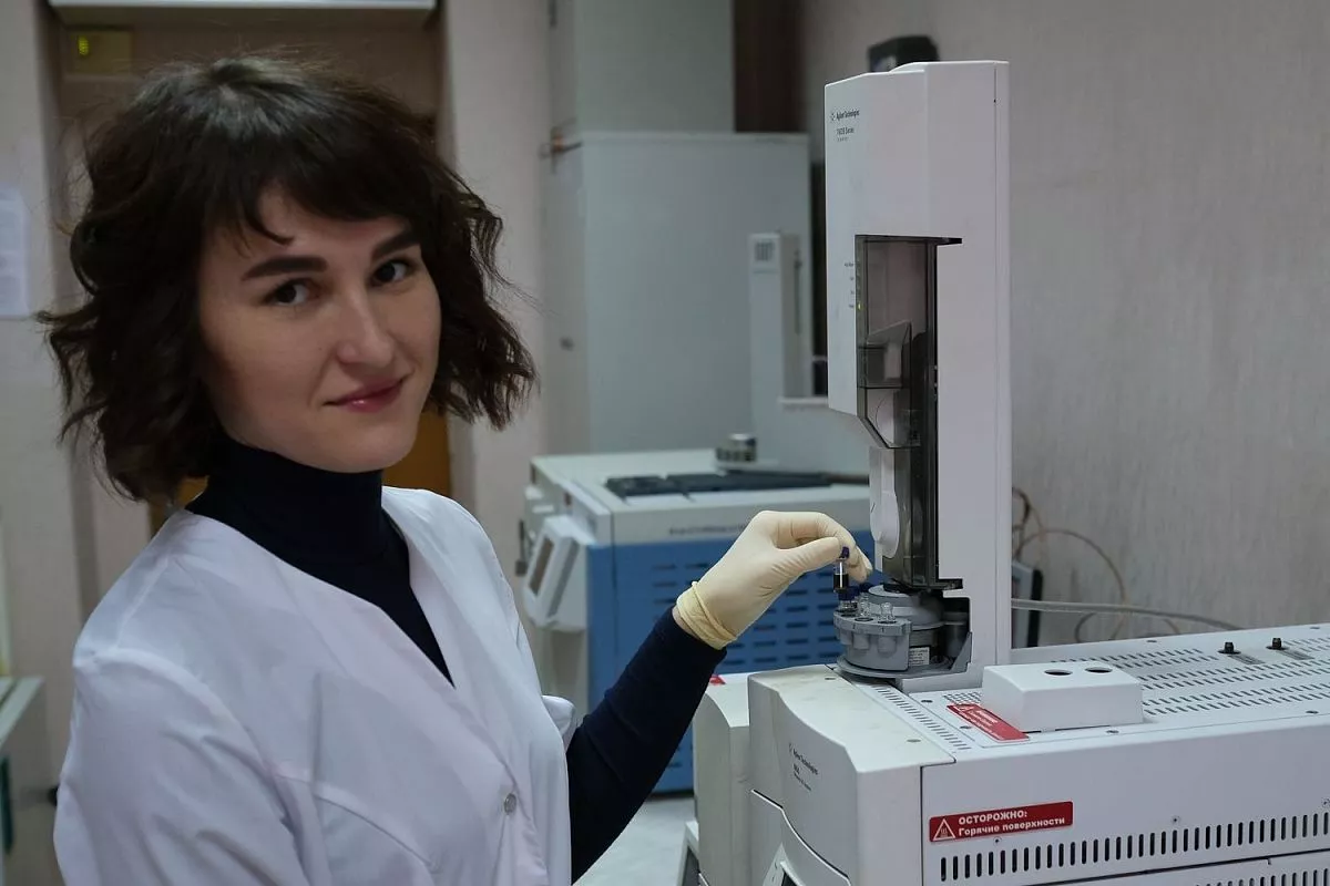 Кубанские эксперты-криминалисты выполняют более 40 тысяч экспертиз и около 12 тысяч исследований вещественных доказательств в год, более 90% из них помогают расследованию преступлений.