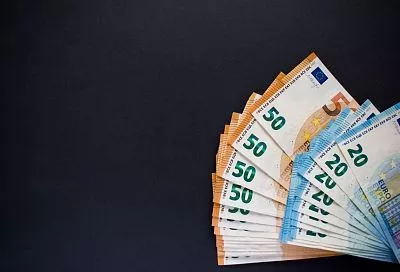 На купюре 50 евро обнаружили изображение «дьявола»