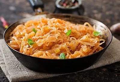 Тушеная капуста с тыквой: готовим гарнир, который превратит обычный ужин в праздник! Без вреда для фигуры