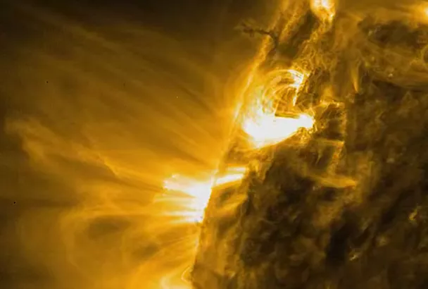 Солнце просыпается: «бурлящая» область скоро окажется в зоне влияния на Землю