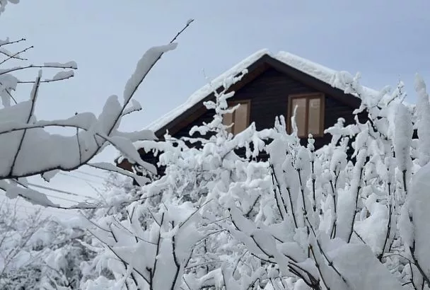 Синоптики уточнили штормовое предупреждение для Краснодарского края