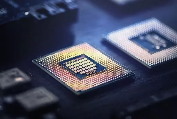 Почему процессоры Intel проигрывают AMD в играх