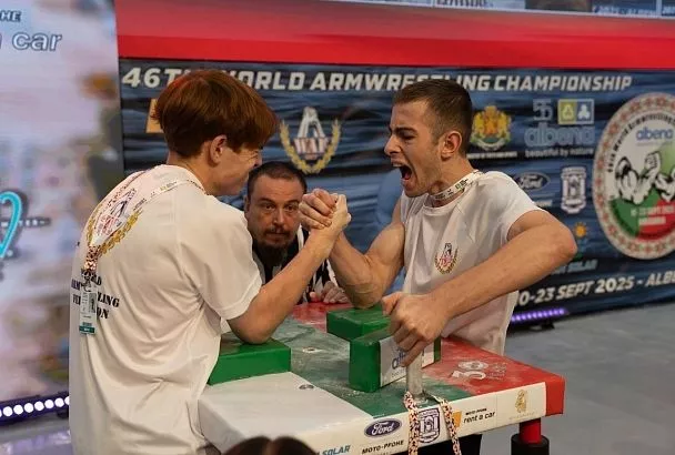 Своими руками: серебро и бронза первенства мира по армрестлингу в копилке кубанцев