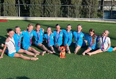 Кубанские синхронистки громко дебютировали в Крыму