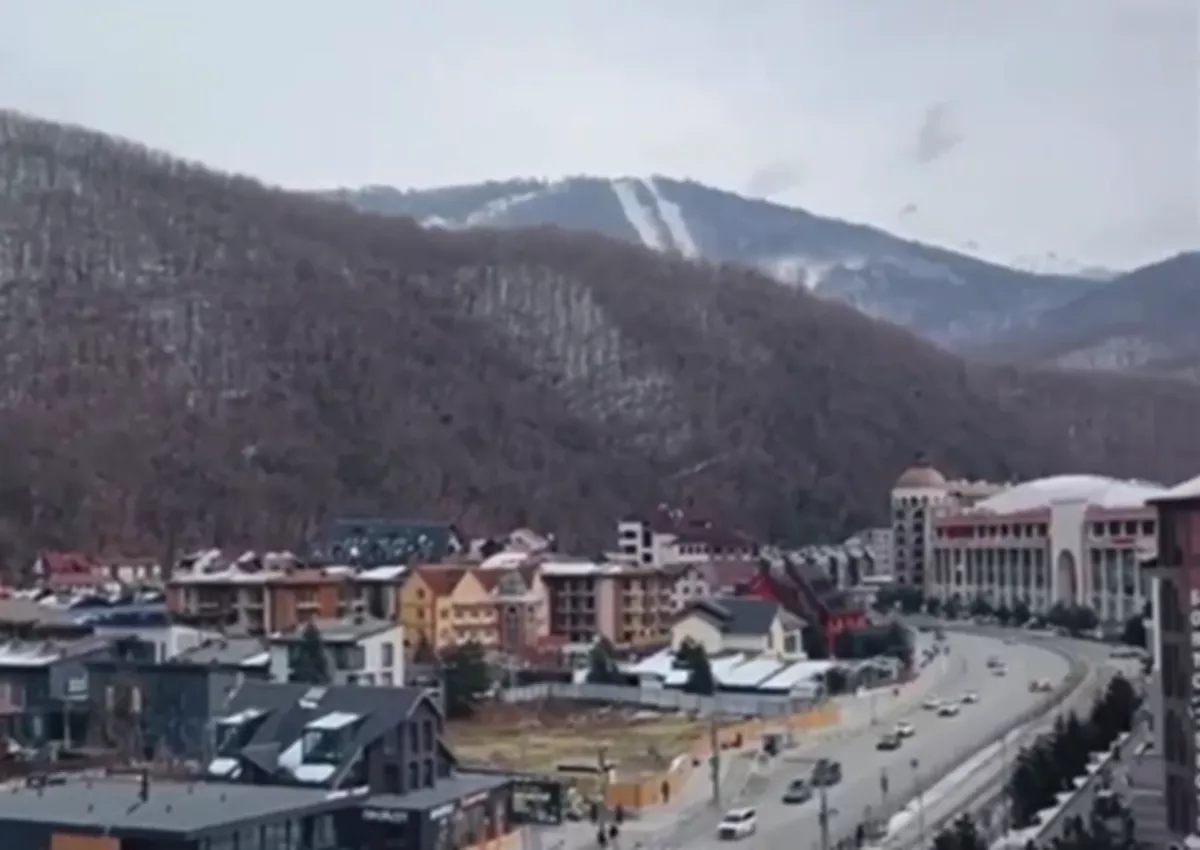 «Такого долгого перелета у меня не было никогда»: певица Максим рассказала, как добиралась в Сочи