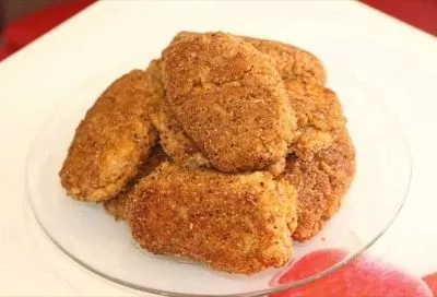 Беру кильки в томате – и легко делаю из них нежные котлетки по этому рецепту: лайфхак от шефа внутри