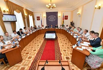 В ЗСК обсудили проект изменения федерального закона о пенсиях