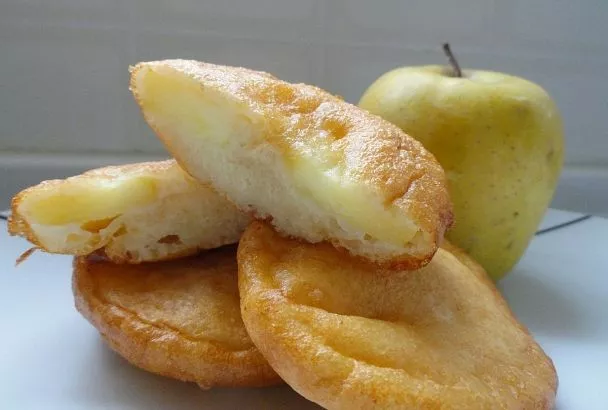 Яблочные пышки: мягче облака, проще пирога! Рецепт, который вас не разочарует