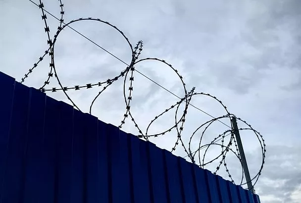 Девять лет колонии строгого режима вместо штрафа. Суд ужесточил приговор экс-гендиректору «Россети Кубань» за взятку