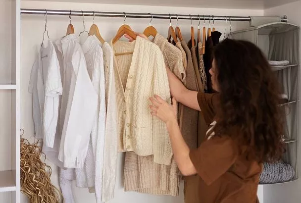 Откуда в шкафу берется моль и как ее победить с помощью простых, но эффективных методов?