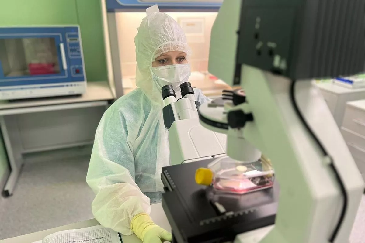 В научной лаборатории под руководством Ирины Гилевич разрабатываются самые инновационные клеточные технологии.