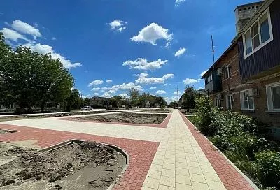 Общественное пространство благоустраивают по нацпроекту в поселке Гулькевичского района