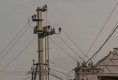 Свет в дома 22,3 тыс. человек в Краснодарском крае вернули за неполные сутки