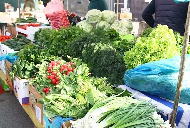 Семь ярмарок выходного дня будут работать в Краснодаре 14 марта: список адресов