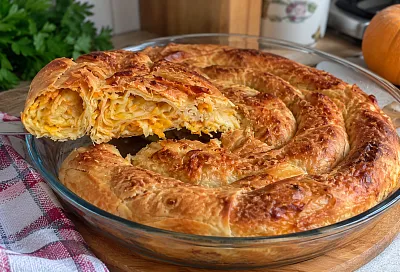 Вертута с тыквой и яблоками: хрустящие слои с сочной начинкой внутри