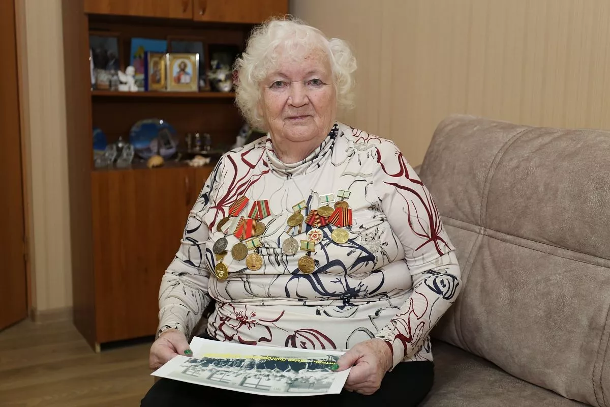 Диана Генова Диана Генова