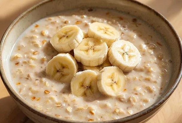 Ночная овсянка – завтрак без суеты, готовится пока вы спите