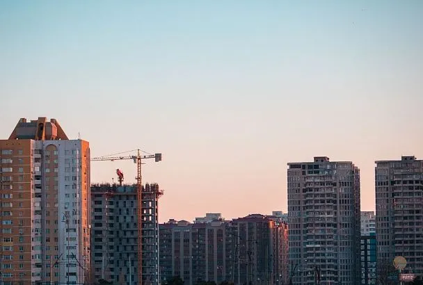Почти половина строящегося жилья на Кубани ещё не поступила в продажу