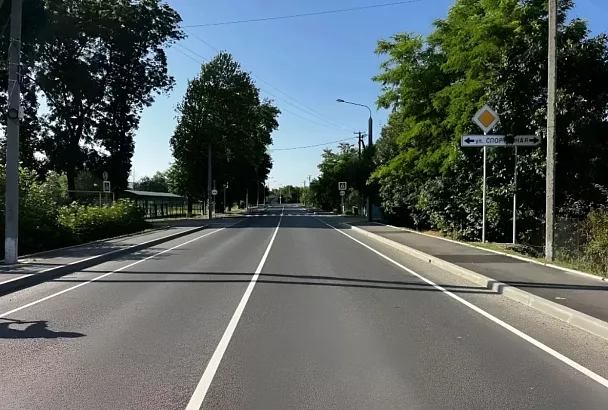 В Лабинском и Мостовском районах завершают ремонт региональной трассы по нацпроекту