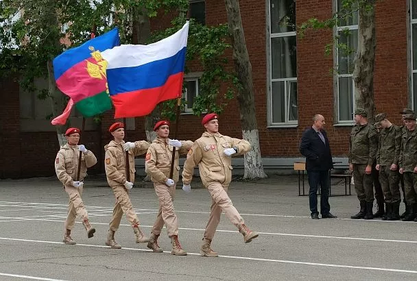 Время – Родине служить: ﻿в Краснодаре на территории краевого сборного пункта состоялся региональный День призывника