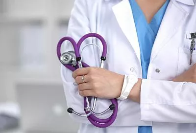 Трое докторов Кубани признаны лучшими врачами России