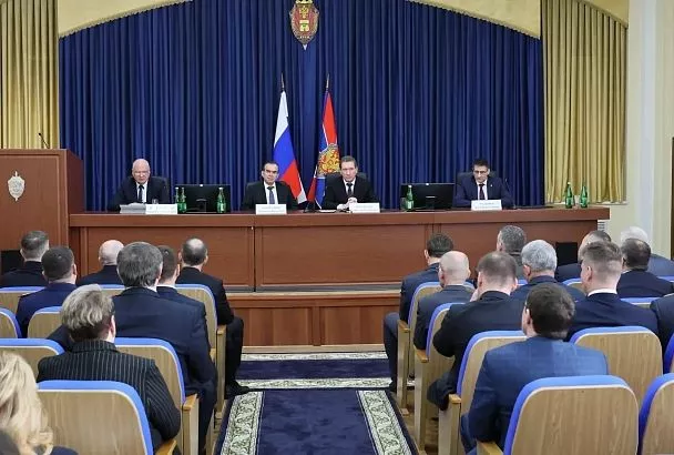 В Краснодаре обсудили вопросы повышения эффективности противодействия терроризму в сфере образования и молодежной среде