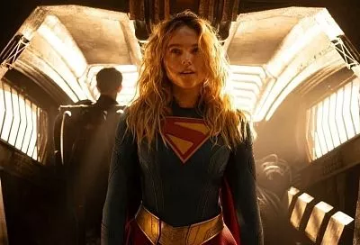 «Супергерл» не взлетела: Warner Bros. ускоряет цифровой релиз фильма