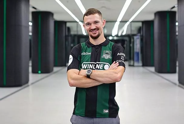 «У него глаза на затылке»: Корнеев - о сильных сторонах новичка «Краснодара» Перрена