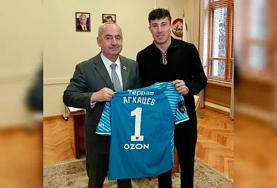 Голкипер «Краснодара» Агкацев получил Почетную грамоту от Парламента Северной Осетии - Алании