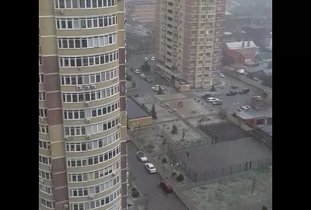 В Краснодаре 26 марта прошел град