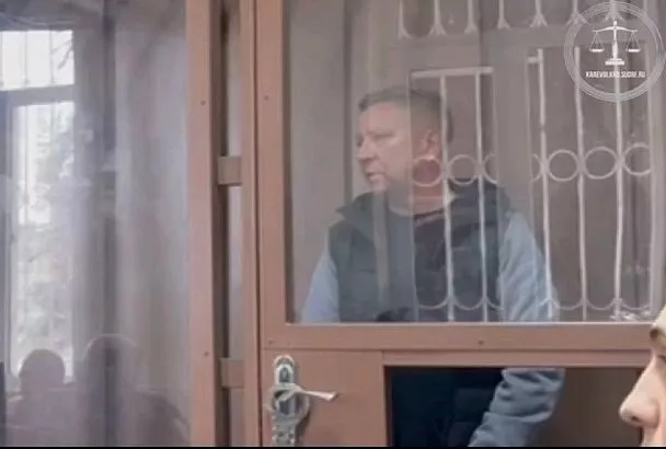 Суд продлил арест экс-главе Крымского района Сергею Лесю