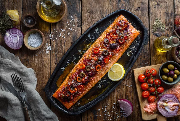 Горбуша по-итальянски в духовке: сочная рыба за 6 минут под грилем