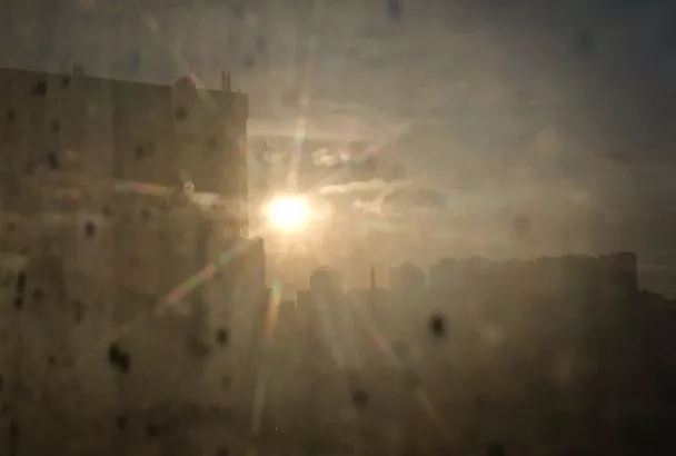 Крупный выброс плазмы происходит на Солнце: ударят ли по Земле магнитные бури