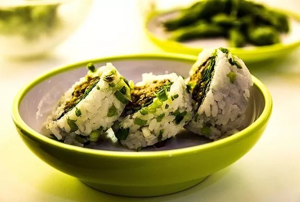 Даже щепотка такого риса помогает похудеть: свари его так, и можешь не бояться за фигуру