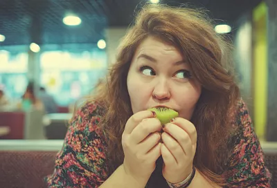 Киви против запоров: фрукт, который победил аптечные средства