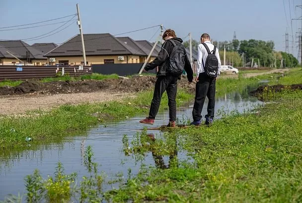 Дождей и снега больше можно не бояться: проблема с подтоплениями в поселке Южном будет решена
