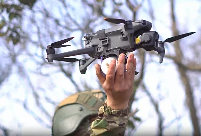 Воздушное разминирование: Минобороны РФ показало работу новороссийских саперов-десантников в зоне СВО